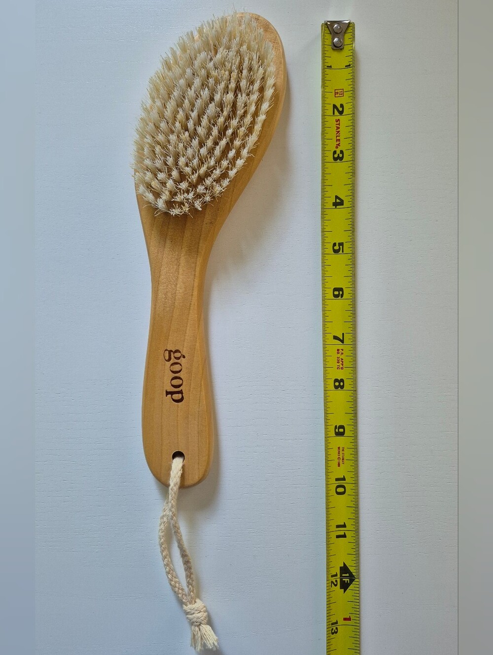 NEW - Goop Beauty Ultimate Dry Brush - Natural Bristle + Wood Body Brush